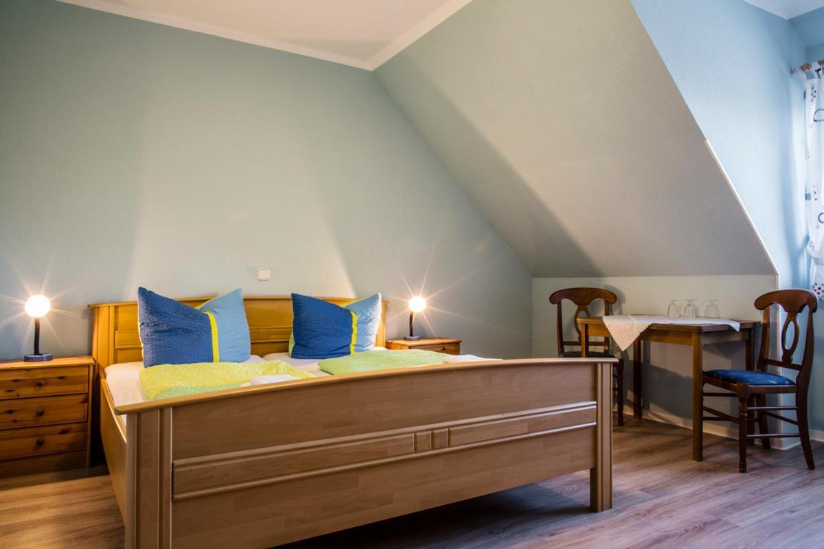 Logia Hotel Garni นอยฮาร์ลิงเงอซีล ภายนอก รูปภาพ