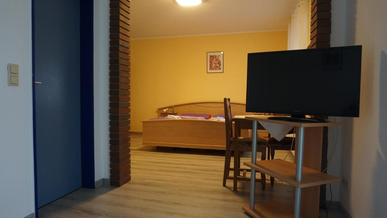 Logia Hotel Garni นอยฮาร์ลิงเงอซีล ภายนอก รูปภาพ