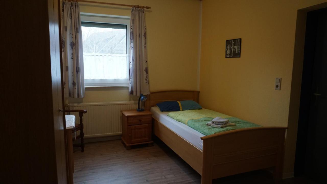 Logia Hotel Garni นอยฮาร์ลิงเงอซีล ภายนอก รูปภาพ